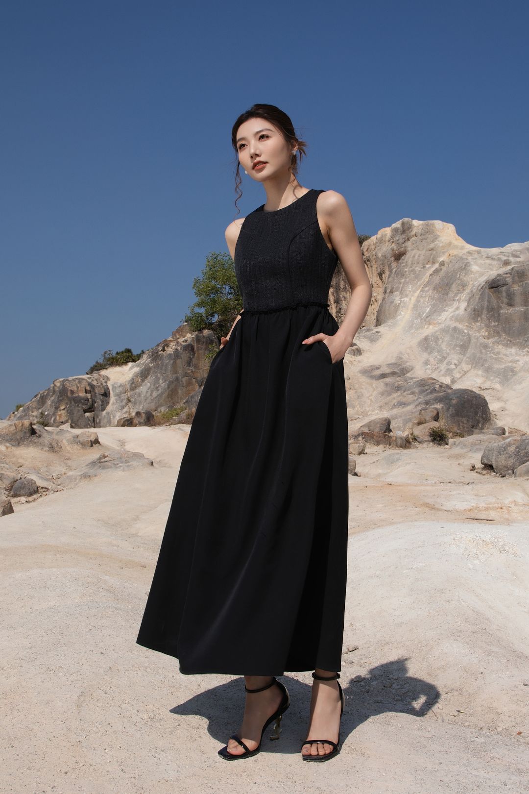 Xīn Yuè Romance Tweed Maxi Dress
