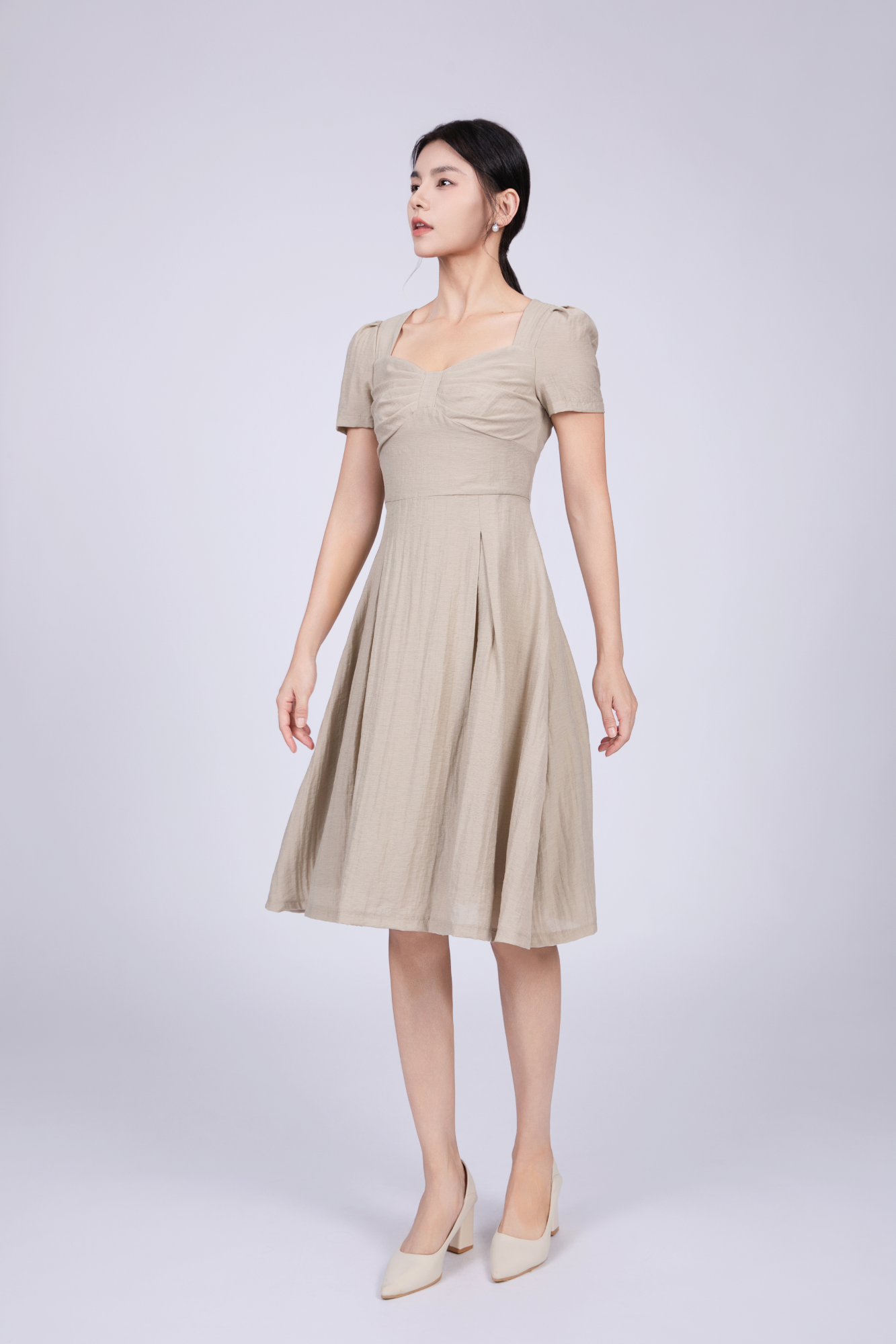 Freya Elegant Midi Dress in Sage Green