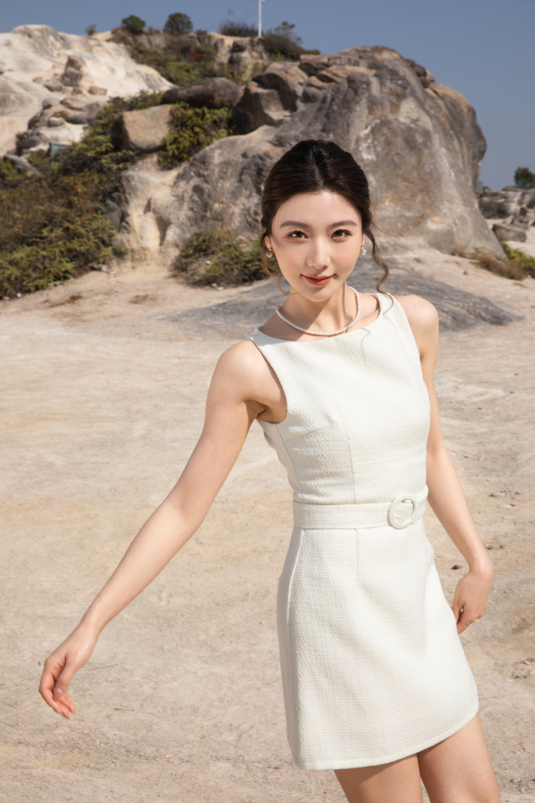 Xīn Yuè Classy Short Dress