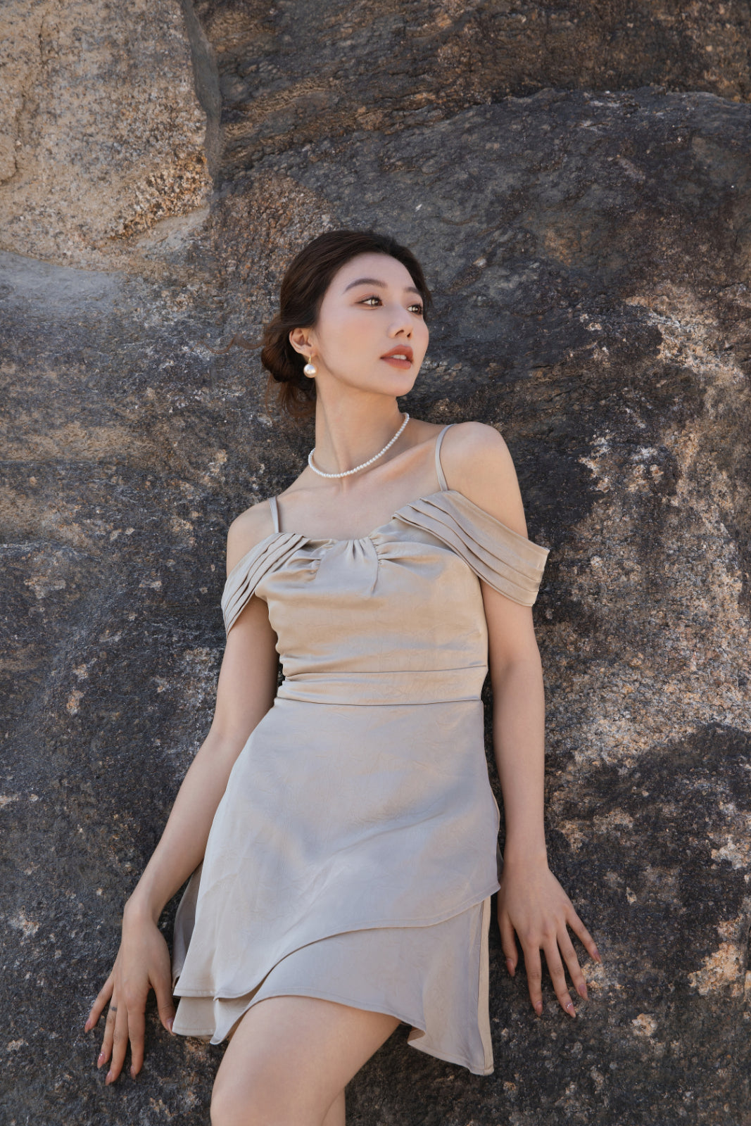 Xīn Yuè Lovely Short Dress