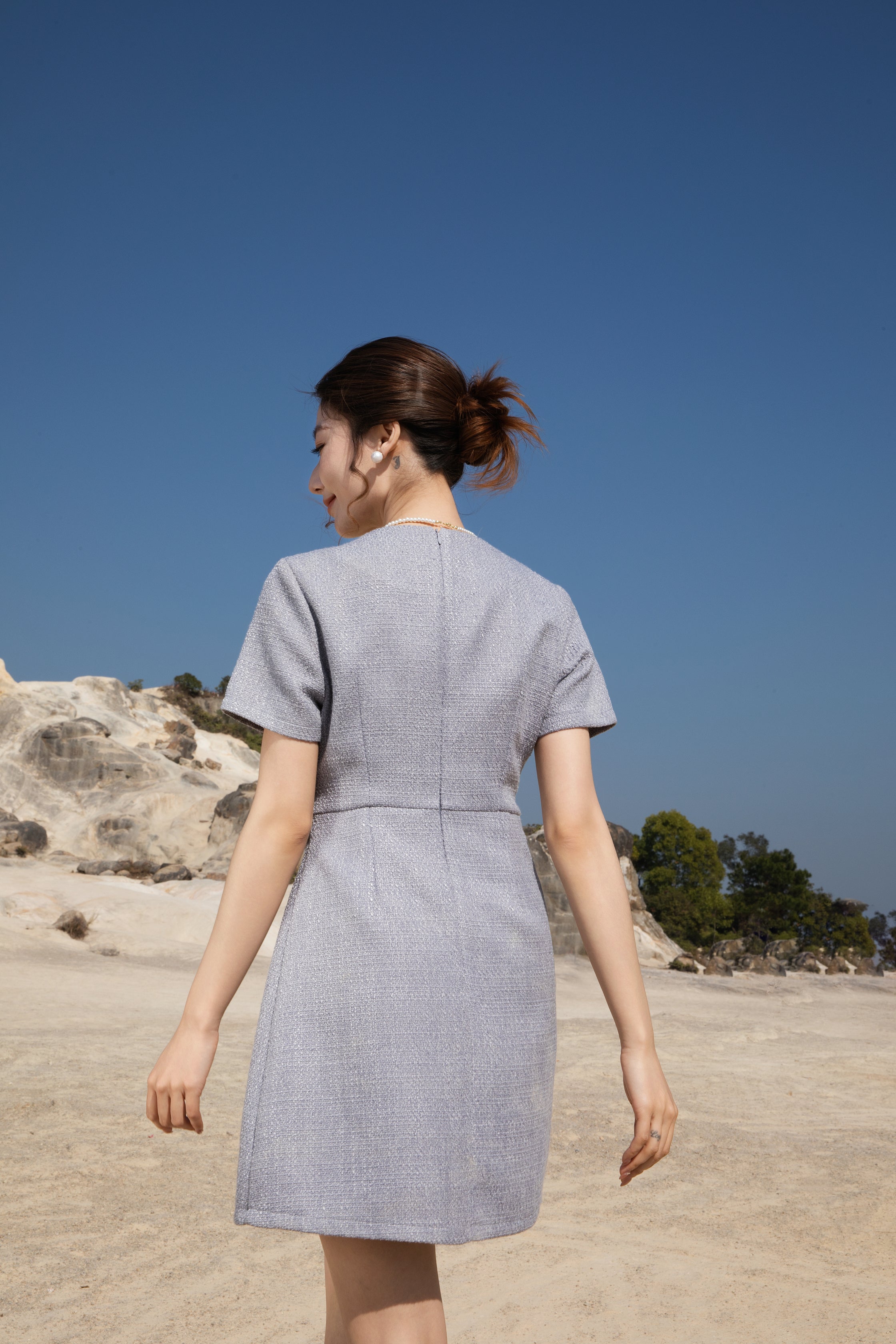 Xīn Yuè Textured Tweed Short Dress