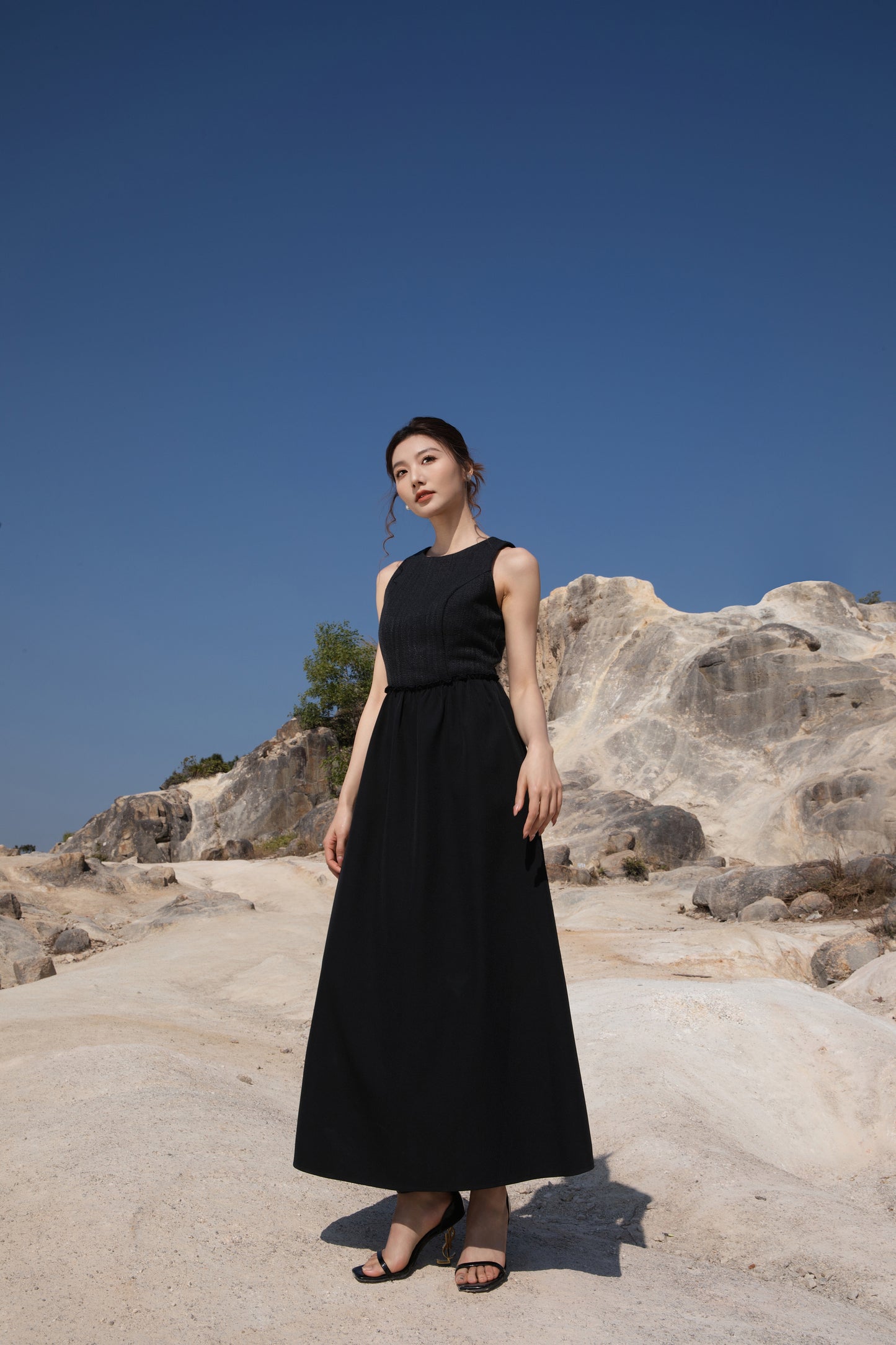 Xīn Yuè Romance Tweed Maxi Dress