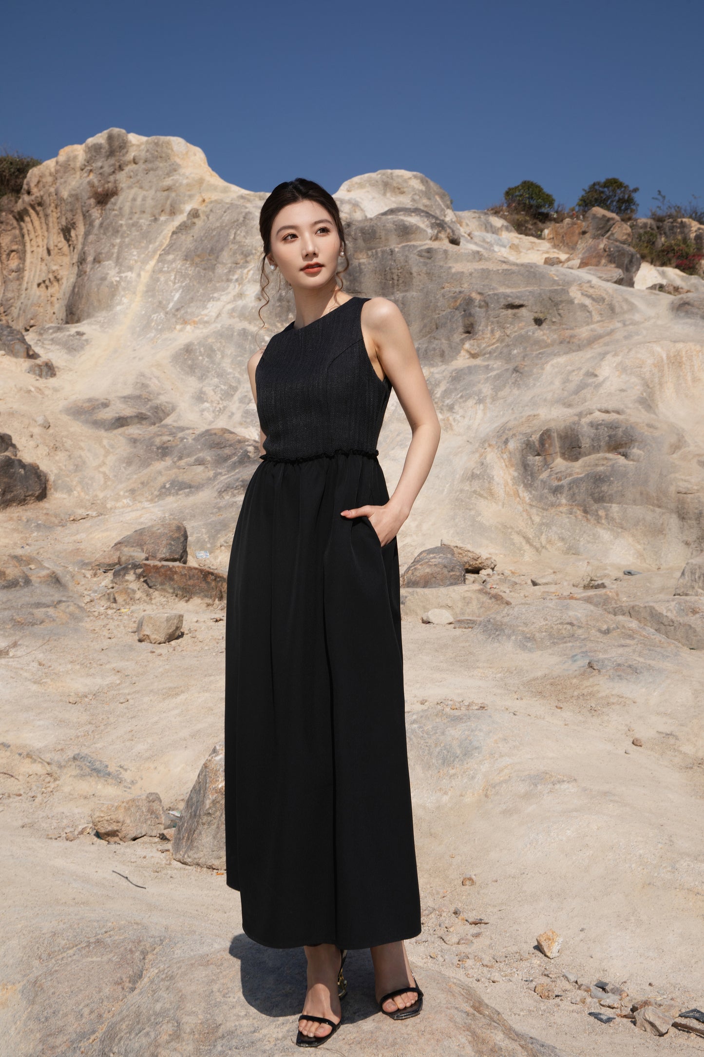 Xīn Yuè Romance Tweed Maxi Dress
