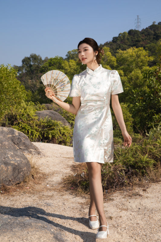 Xīn Yuè Brilliant Floral Qi Pao