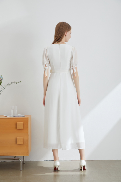 Nova Romance Midi Dress