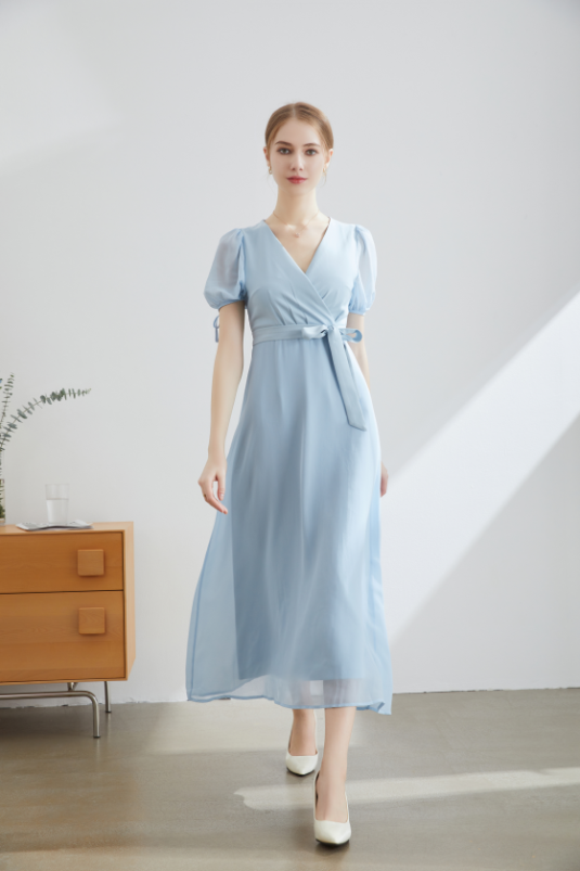 Nova Romance Midi Dress