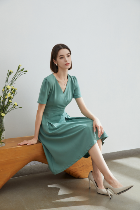Emma Classic V-Neck Midi Dress