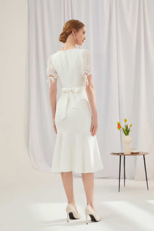 Alisa Lovely Puff Sleeve Midi Dress