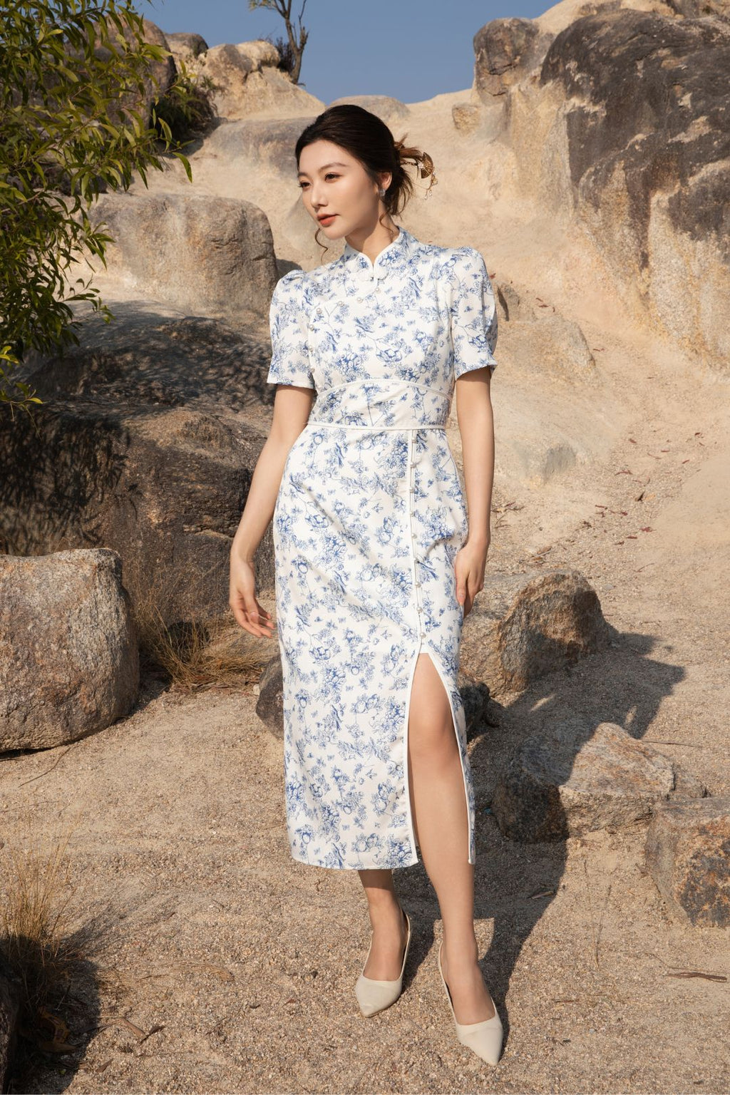 Xīn Yuè Oriental Porcelain Maxi Dress