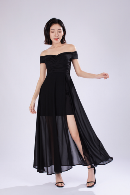 Ella Off Shoulder Padded Maxi Dress in Black