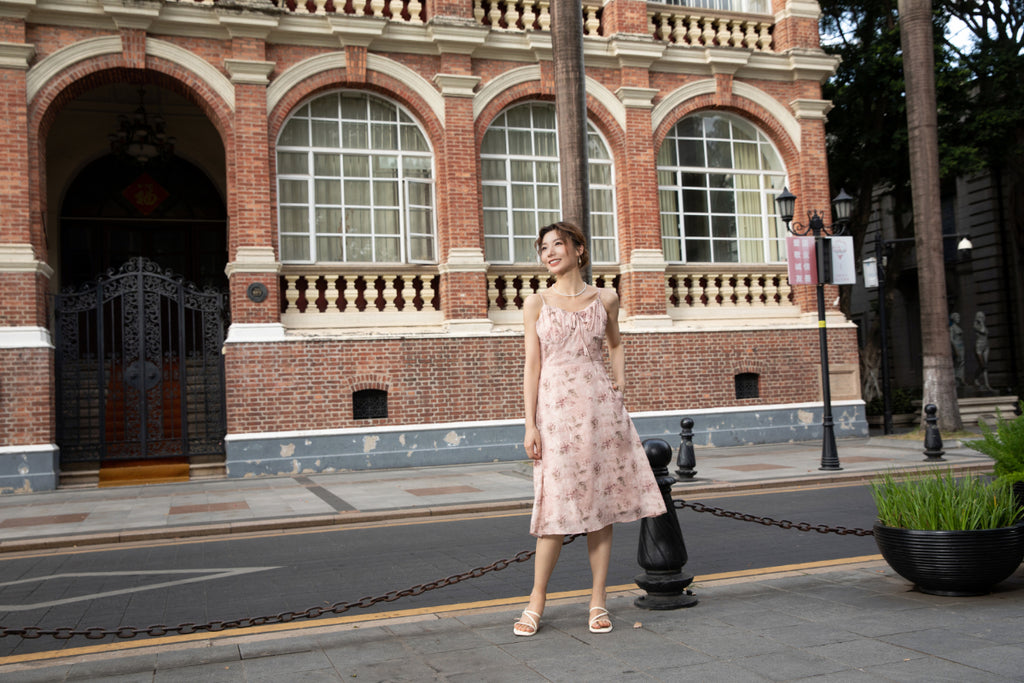 Xīn Yuè Floral Midi Dress