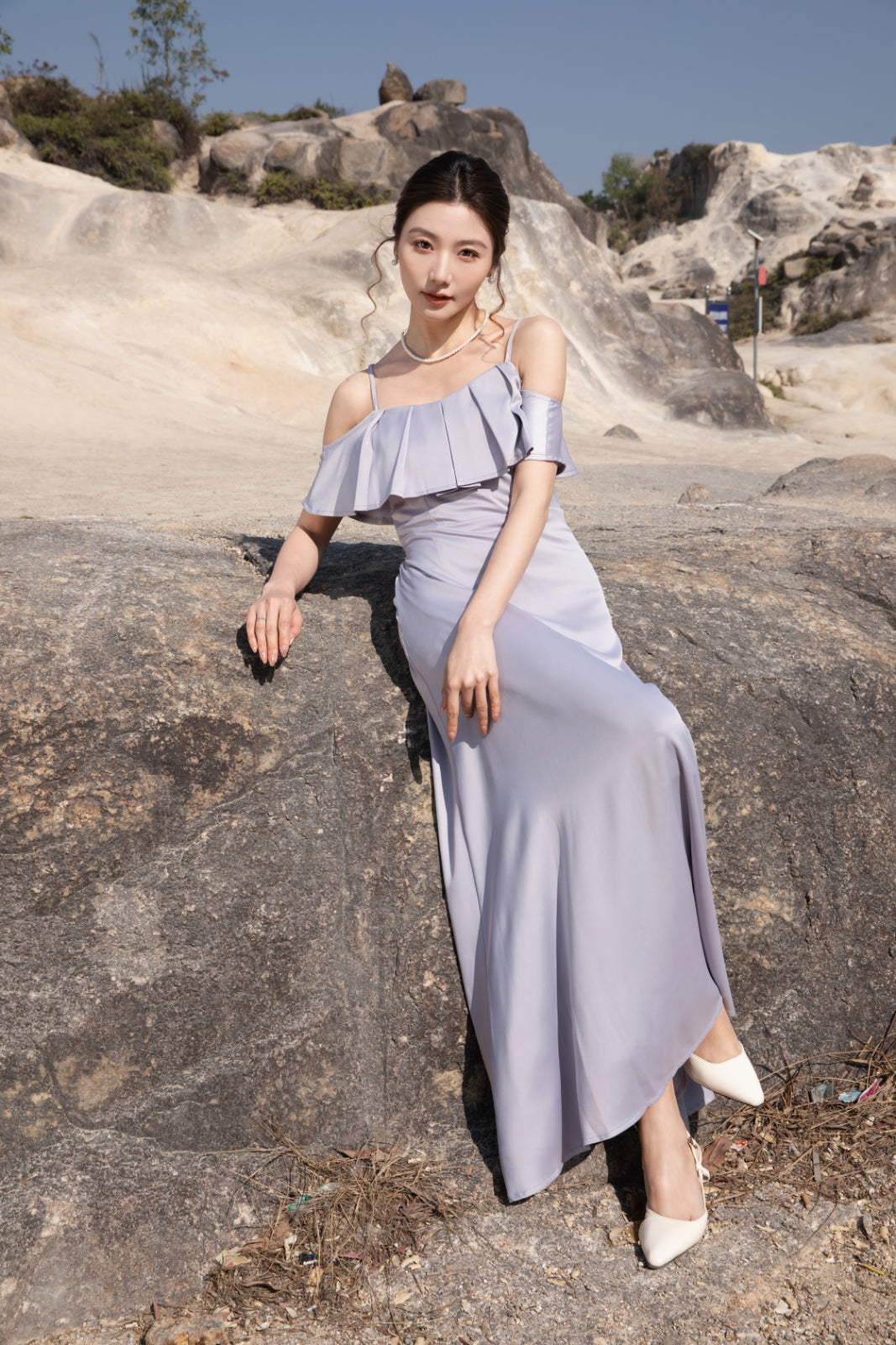 Xīn Yuè Pleated Maxi Dress