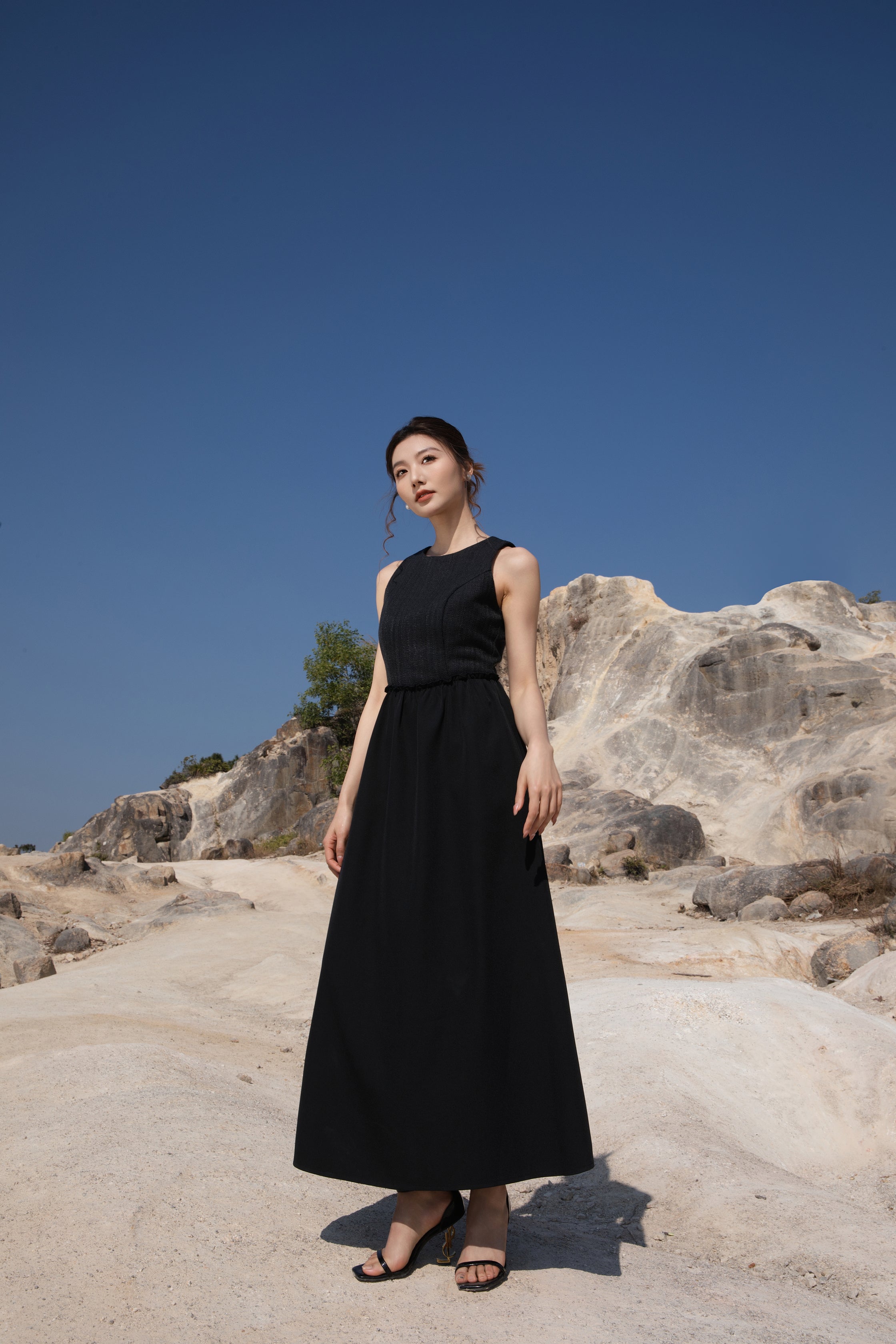 Xīn Yuè Romance Tweed Maxi Dress