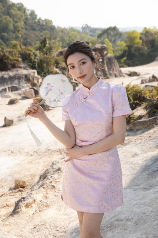 Xīn Yuè Blossom Qi Pao