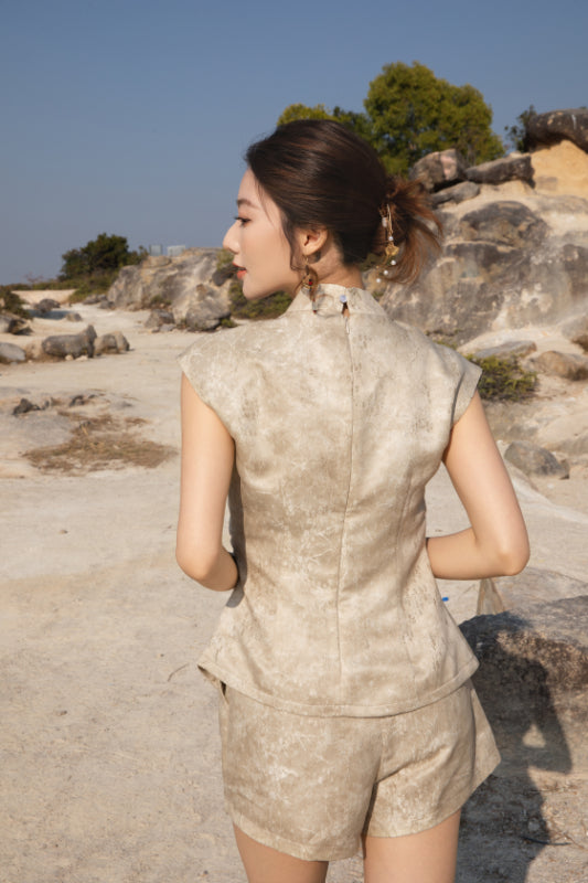 Xīn Yuè Dong Fang Set Wear