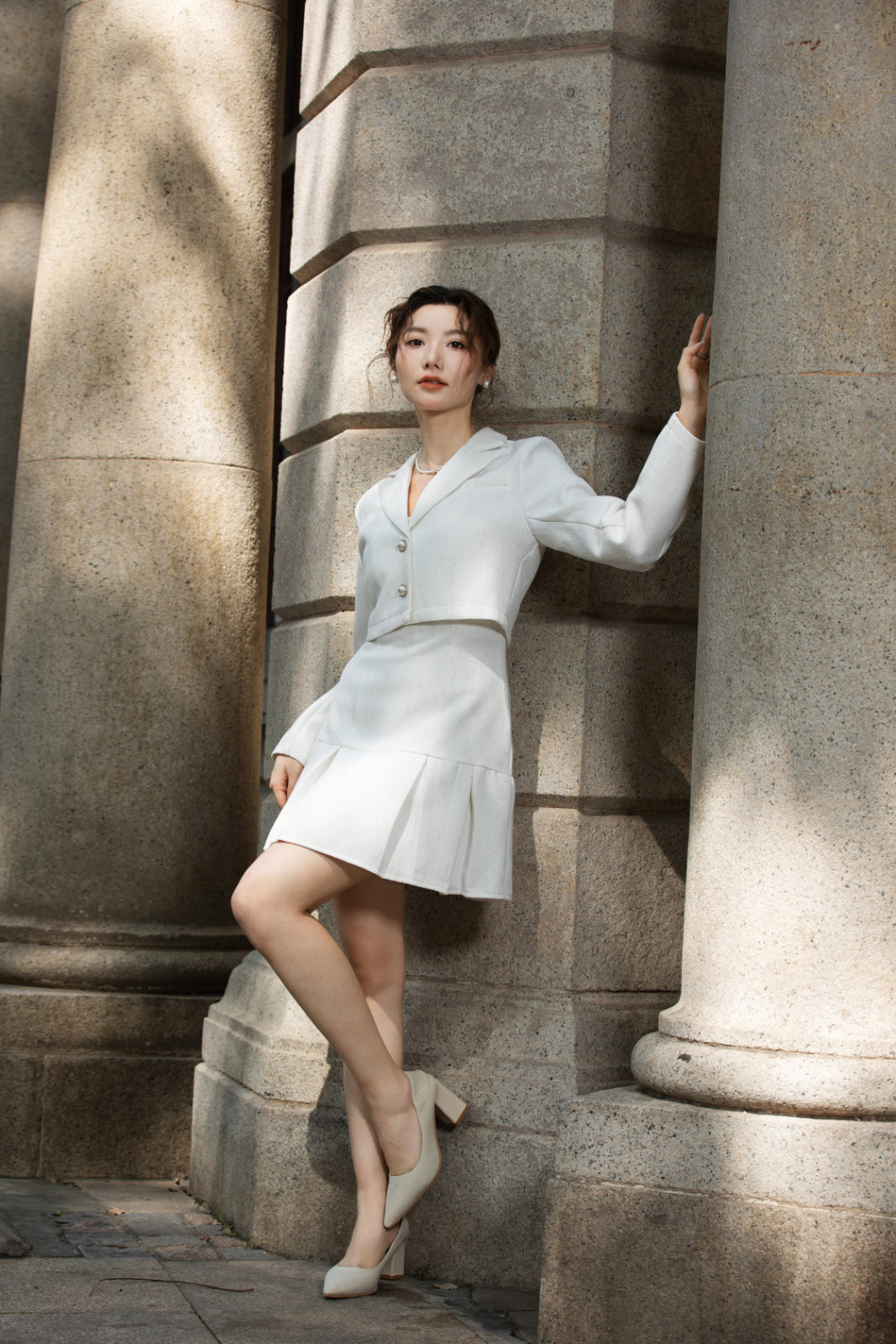 Xīn Yuè Pearl Button Tweed Set Wear