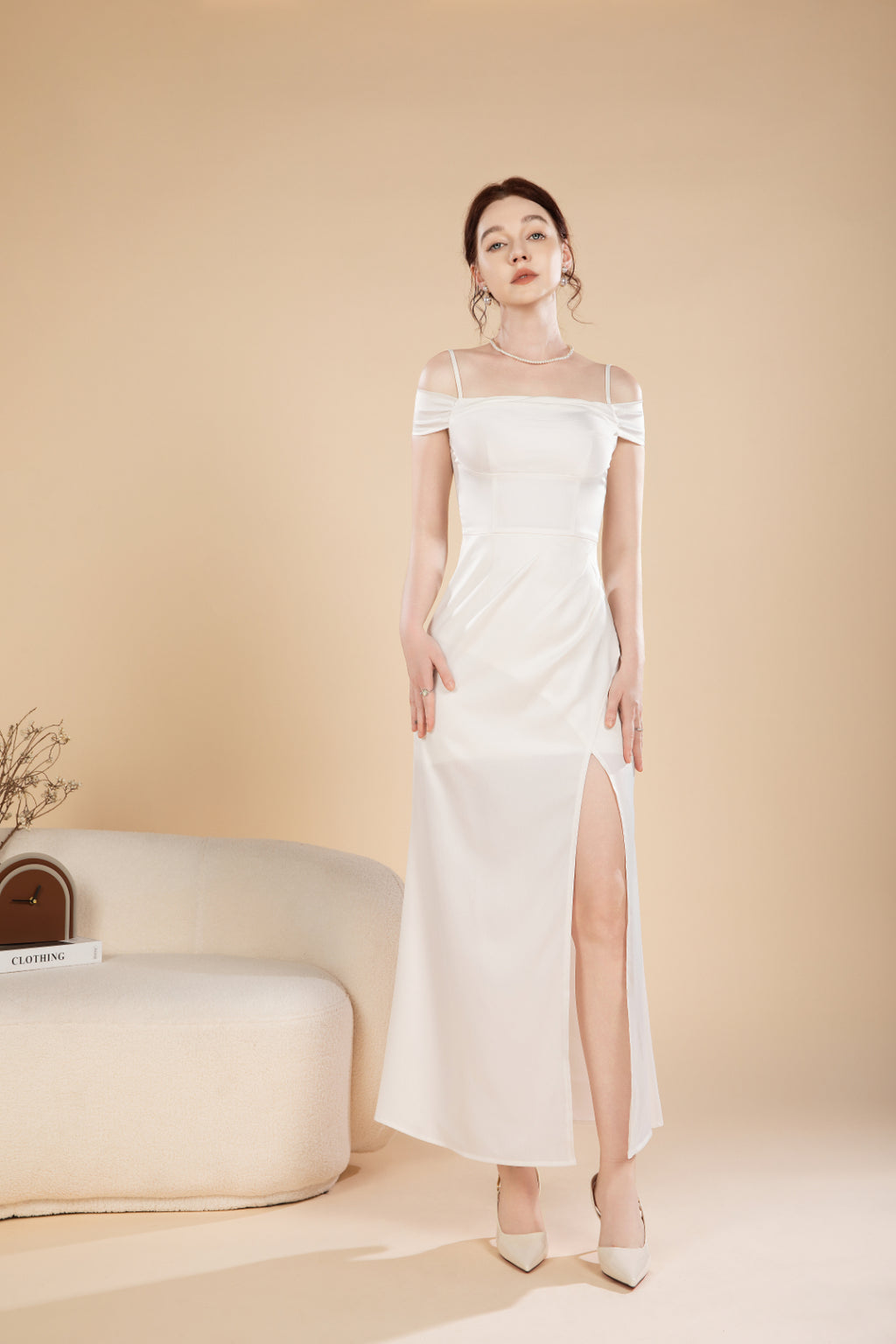 Nora Elegant Maxi Dress