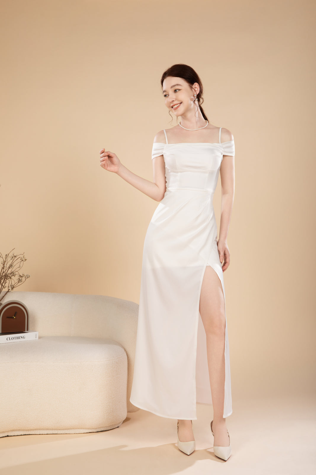 Nora Elegant Maxi Dress