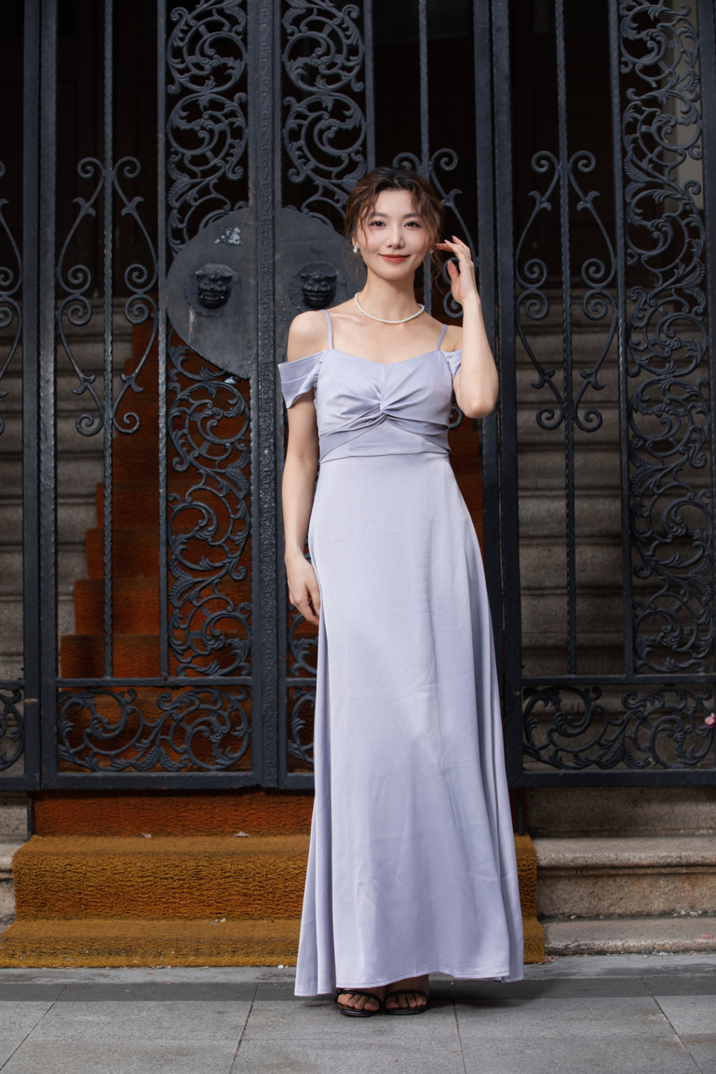 Xīn Yuè Off Shoulder French Maxi Dress