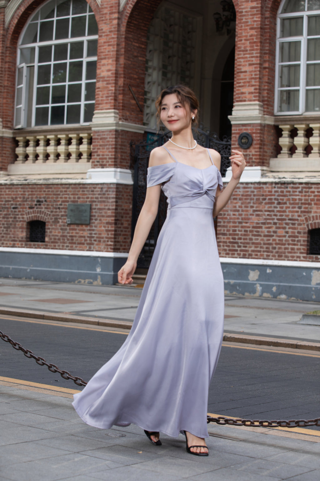Xīn Yuè Off Shoulder French Maxi Dress