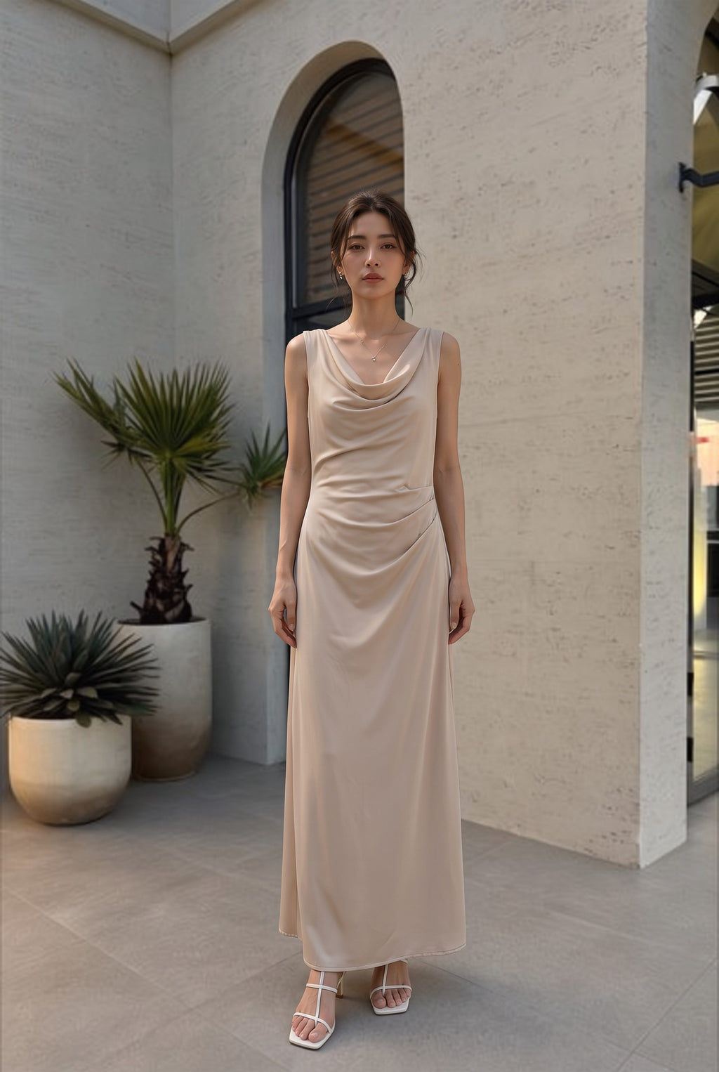 Mia Elegant Maxi Dress
