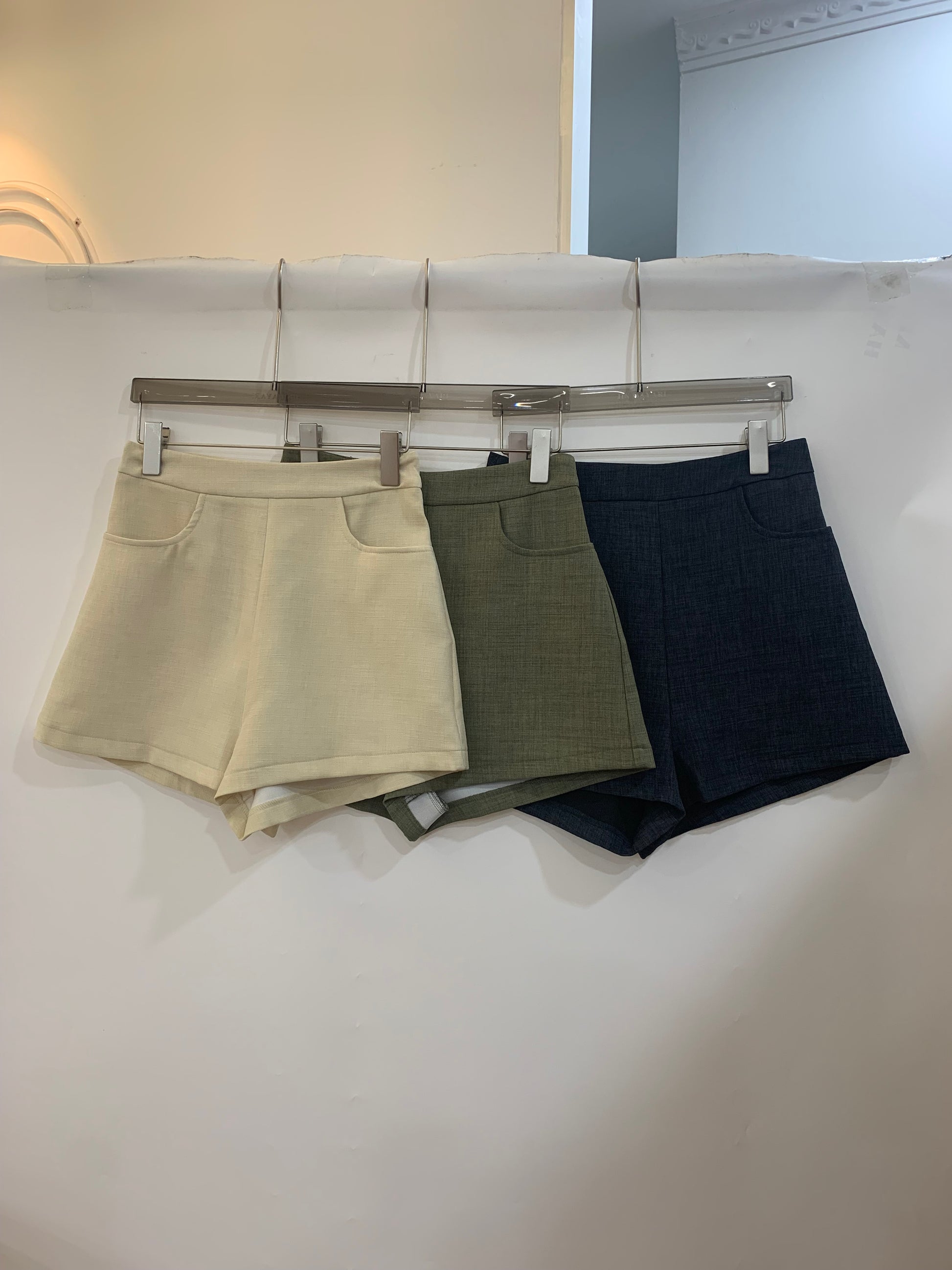 SHORT PANTS 79157