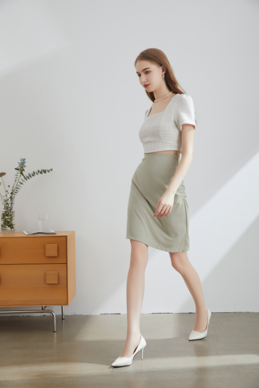 Beige sales skirt tight