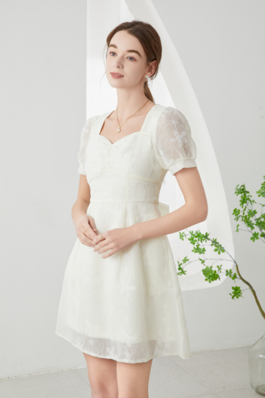 Liza Sweetheart Floral Short Dress