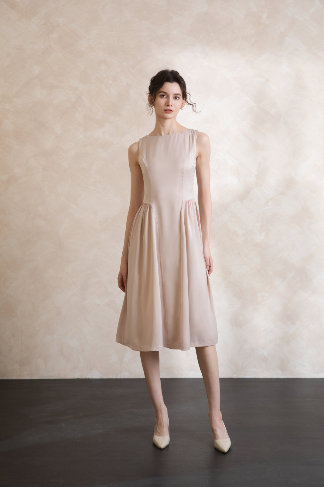 Elise Vintage Sleeveless Midi Dress