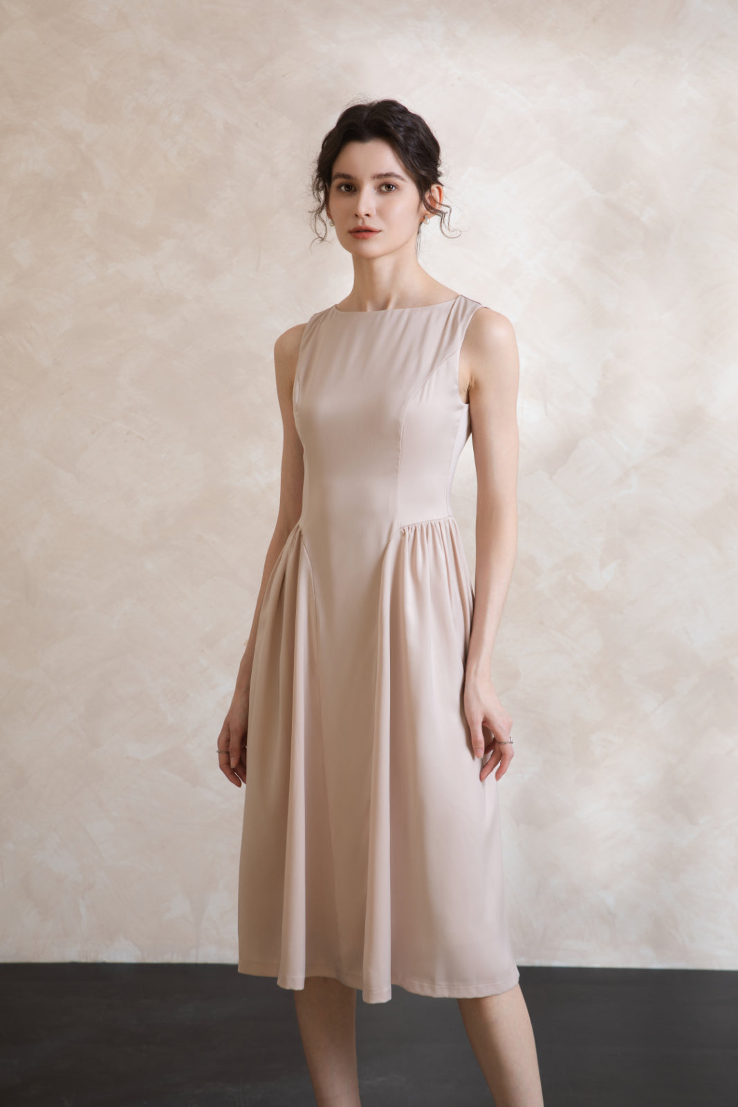 Elise Vintage Sleeveless Midi Dress