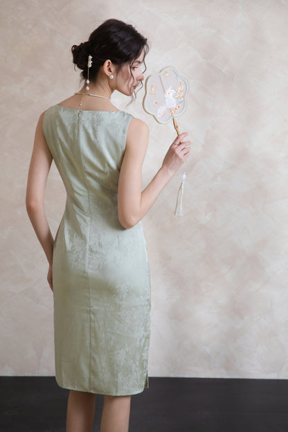 Elise Oriental Elegant Midi Dress