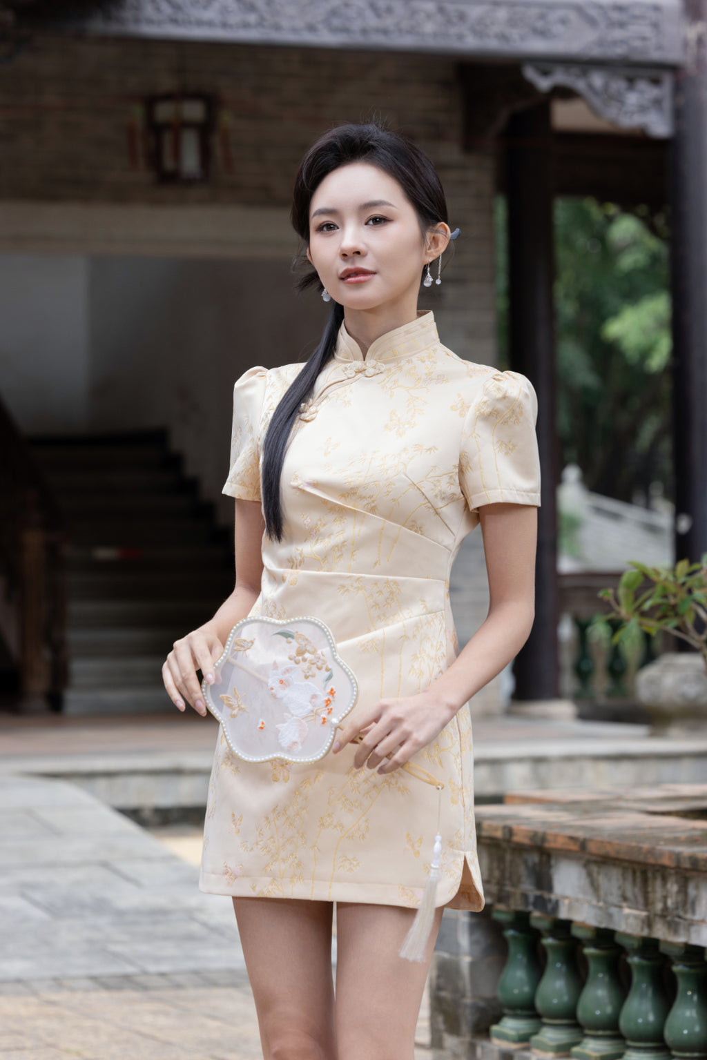 Jin Yuè Classic Qi Pao