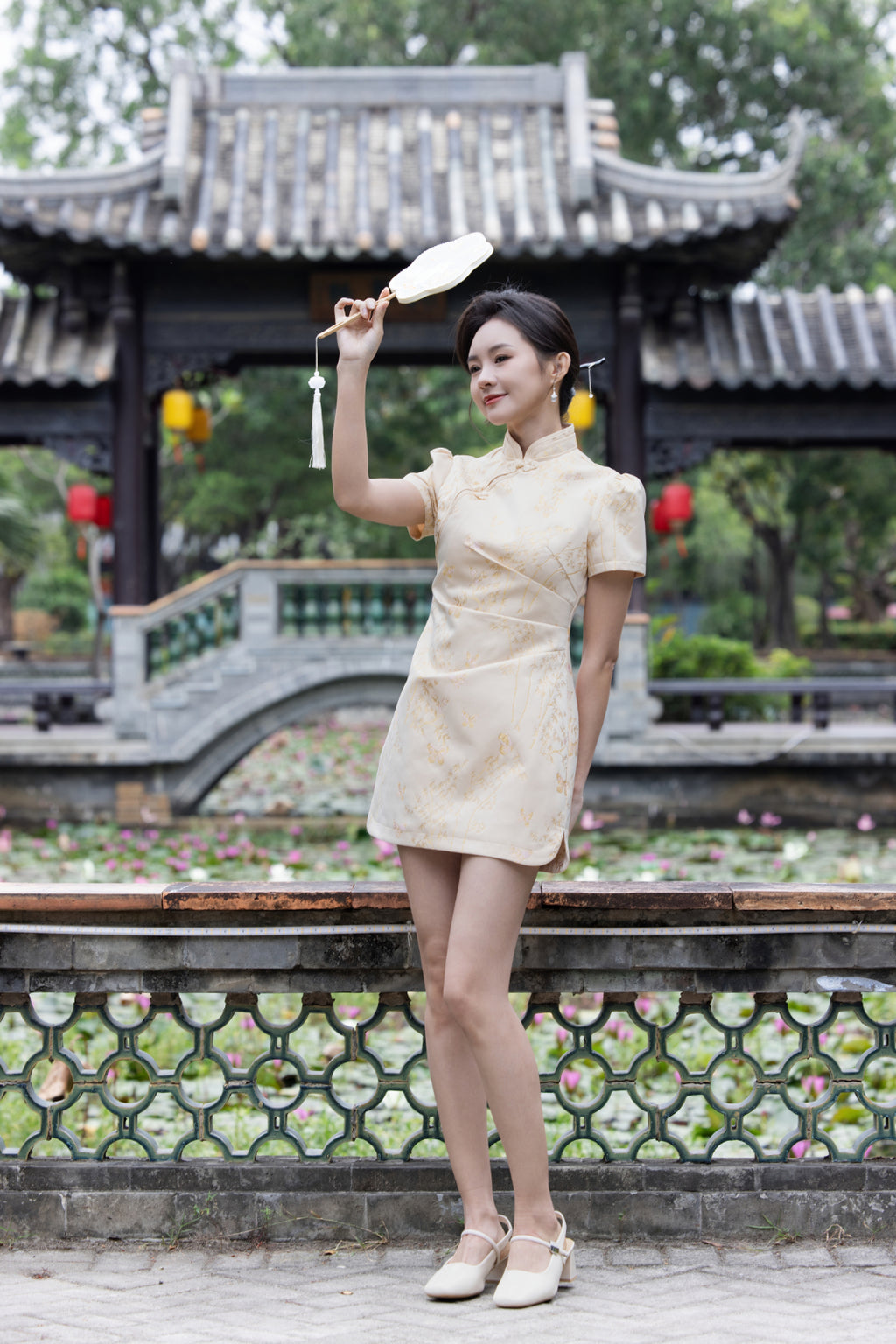 Jin Yuè Classic Qi Pao