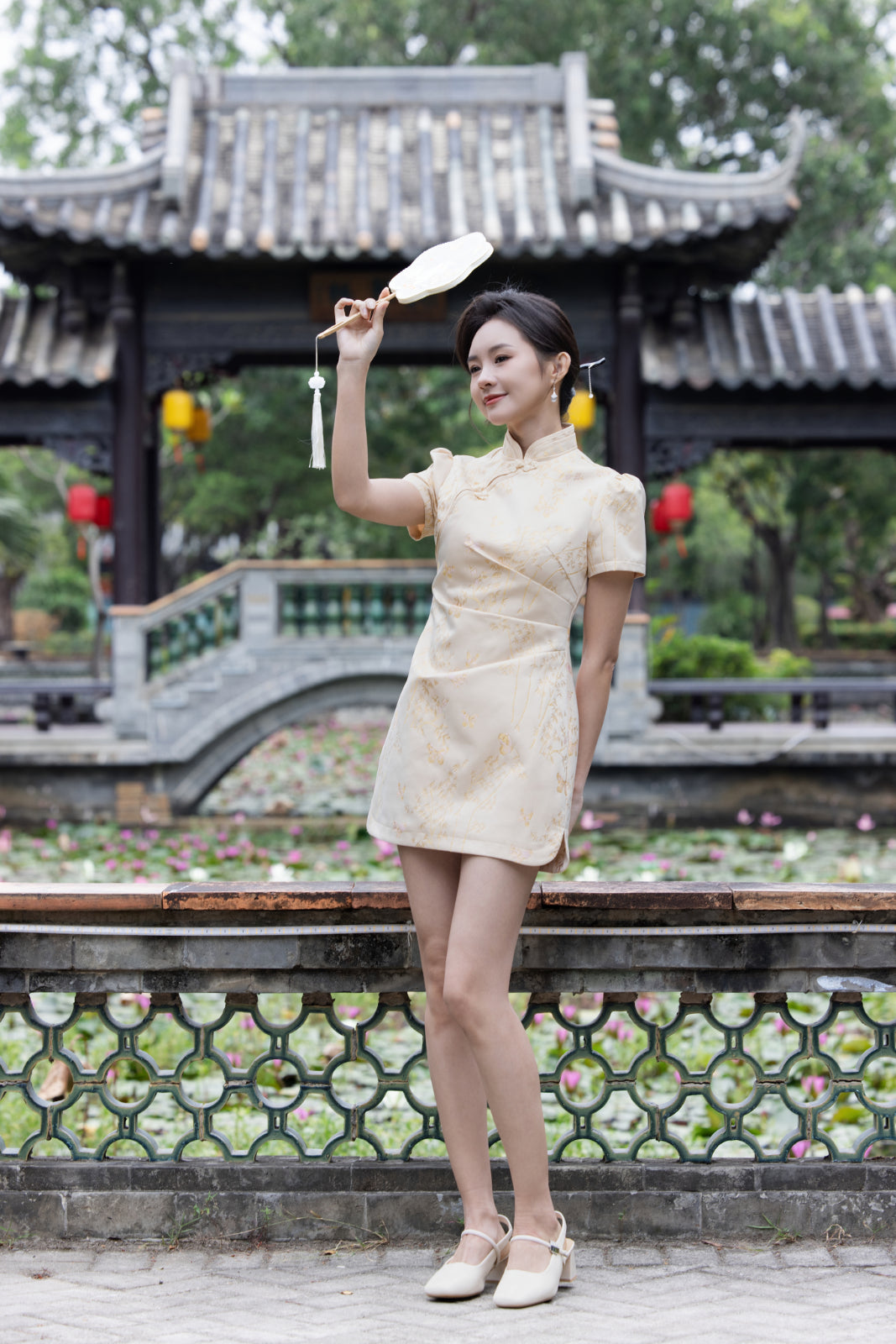 Jin Yuè Classic Qi Pao