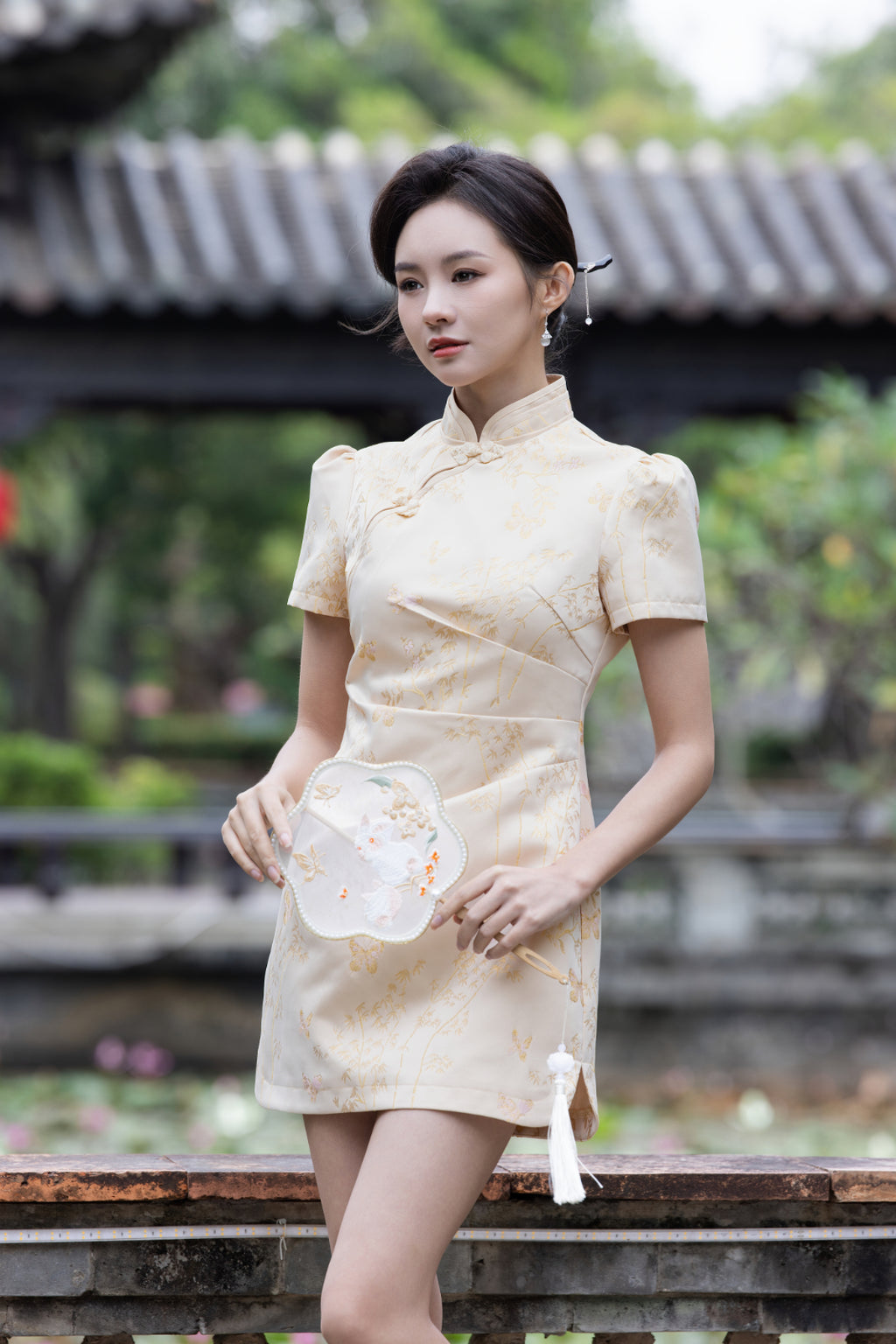 Jin Yuè Classic Qi Pao