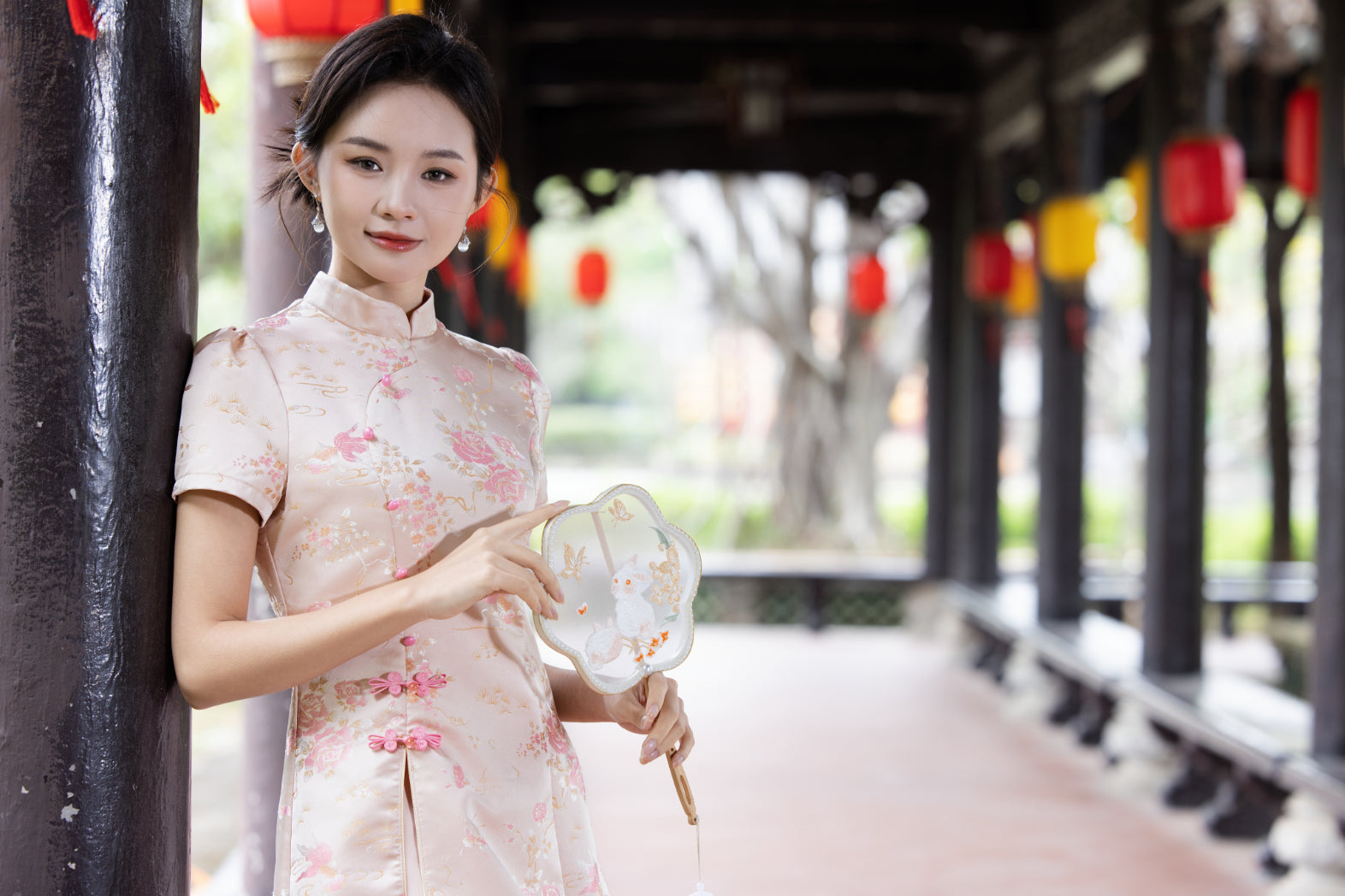 Jin Yuè Opulence Qi Pao