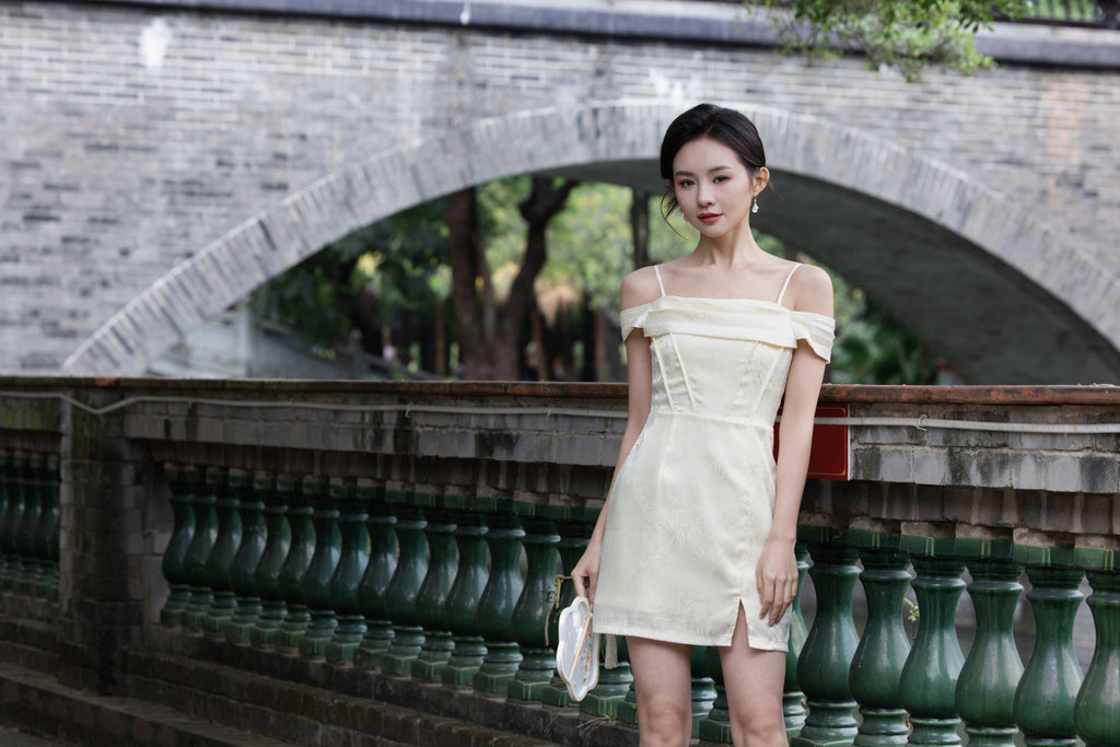 Jin Yuè Enchanted Short Dress