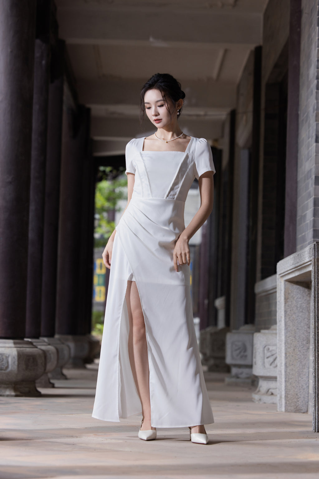 Jin Yuè Graceful Maxi Dress