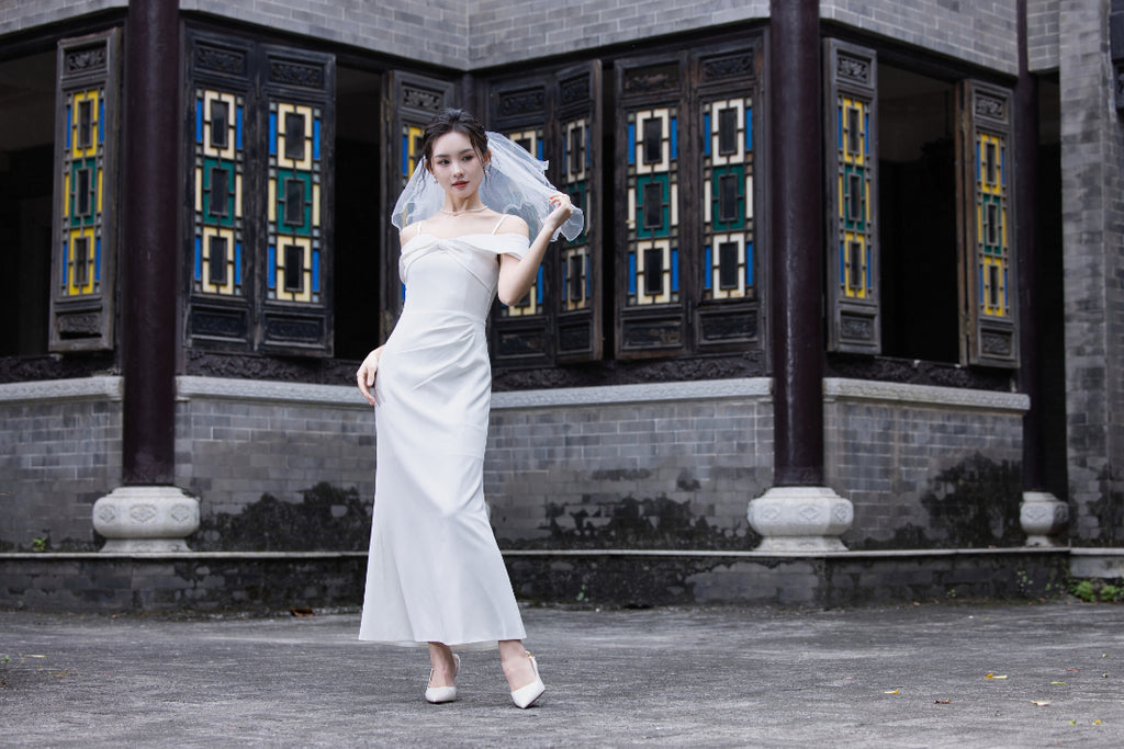 Jin Yuè Ribbon Ruched Maxi Dress