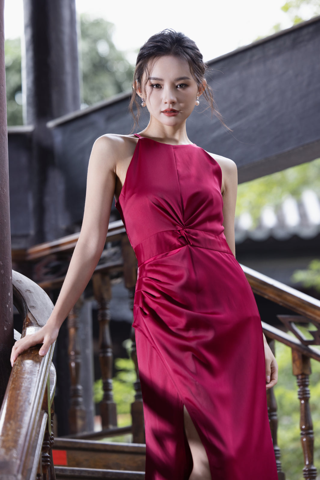 Jin Yuè Elegant Maxi Dress