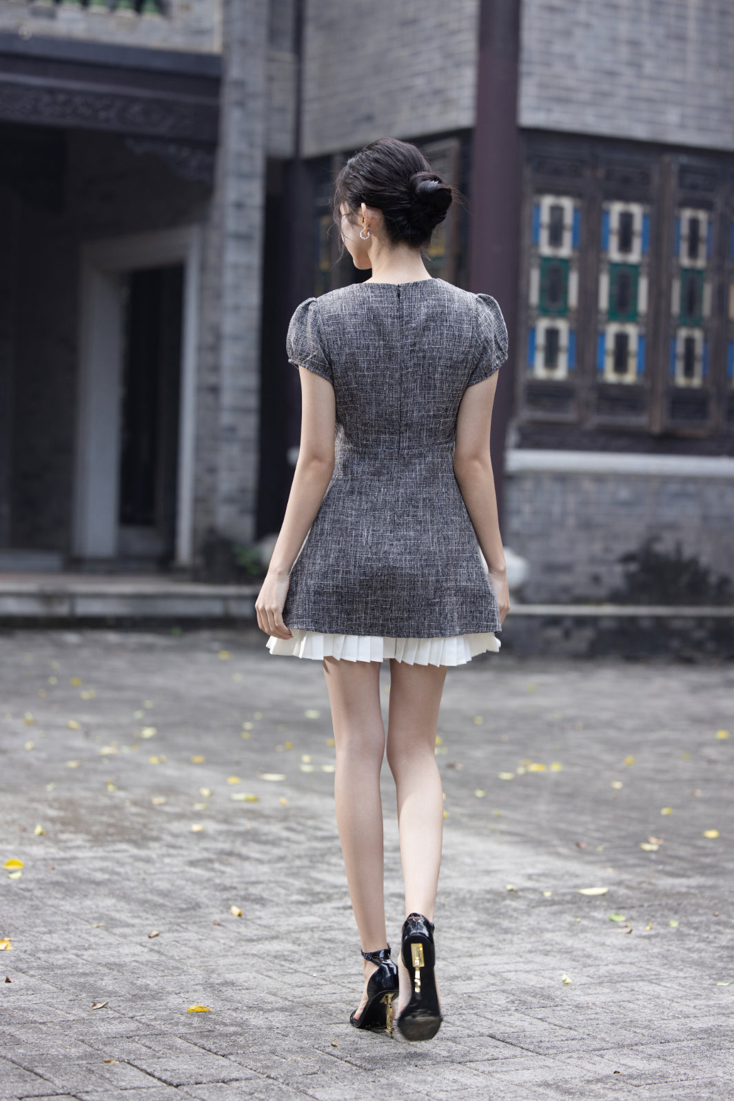 Jin Yuè Ruffled Hem Short Dress