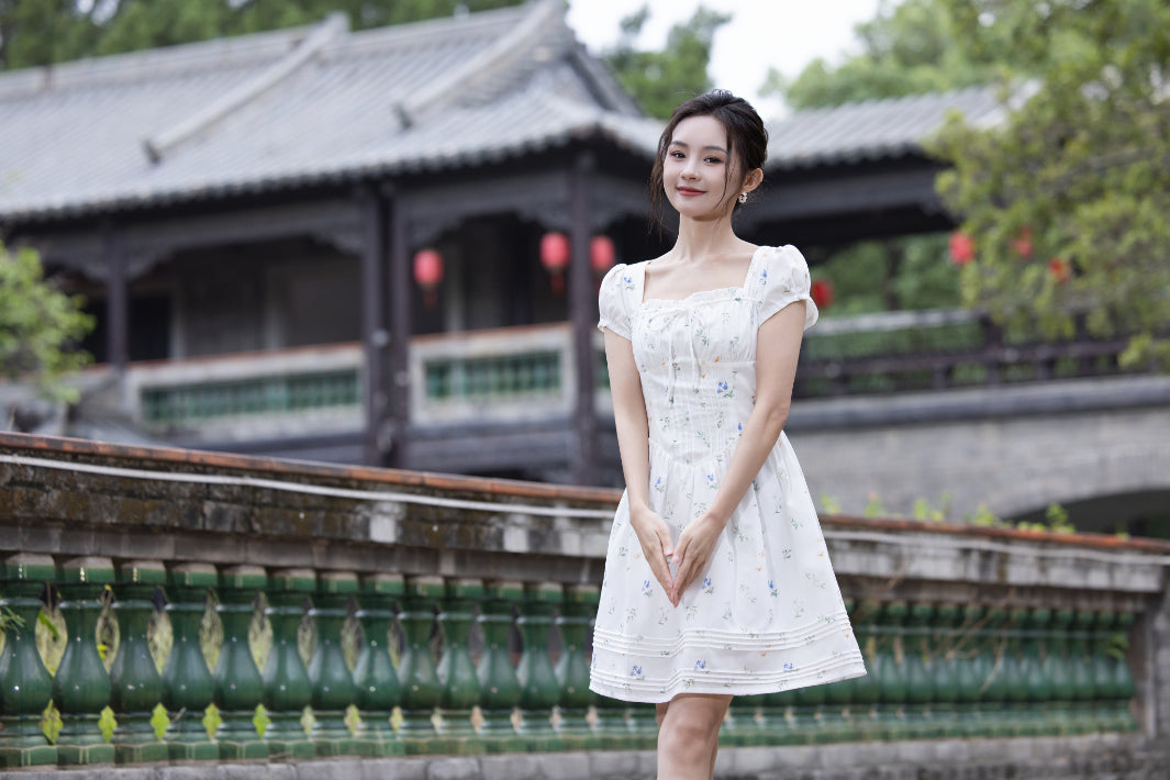 Jin Yuè Blossom Short Dress