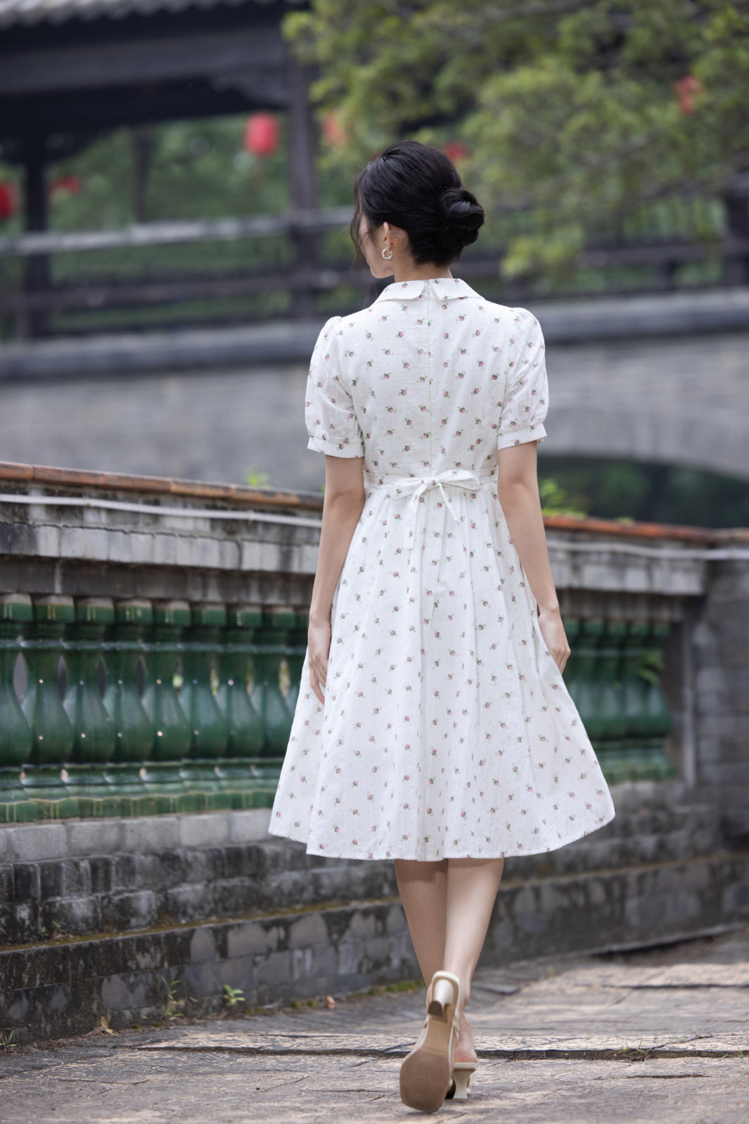 Jin Yuè Vintage Floral Midi Dress