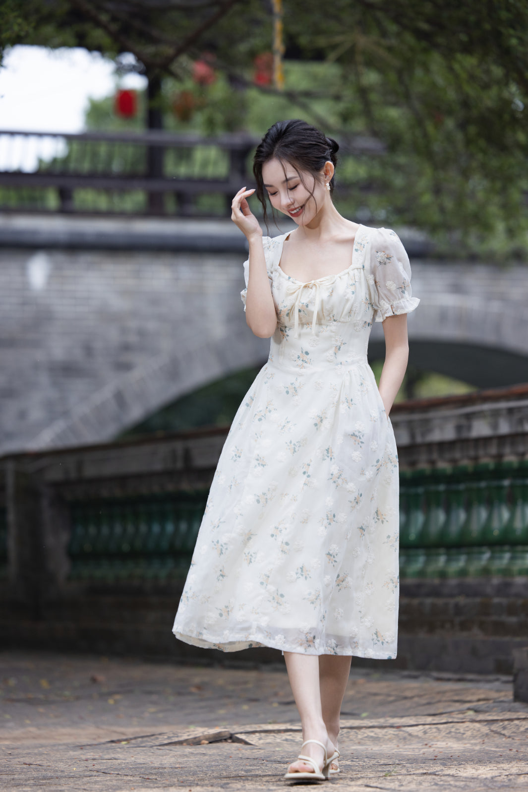 Jin Yuè Blossom Midi Dress