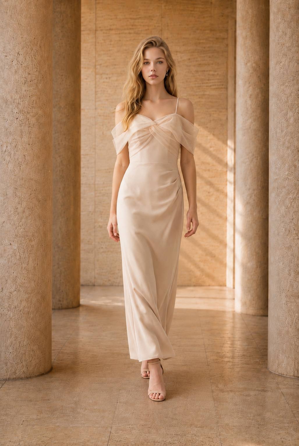 Lora Elegant Maxi Dress