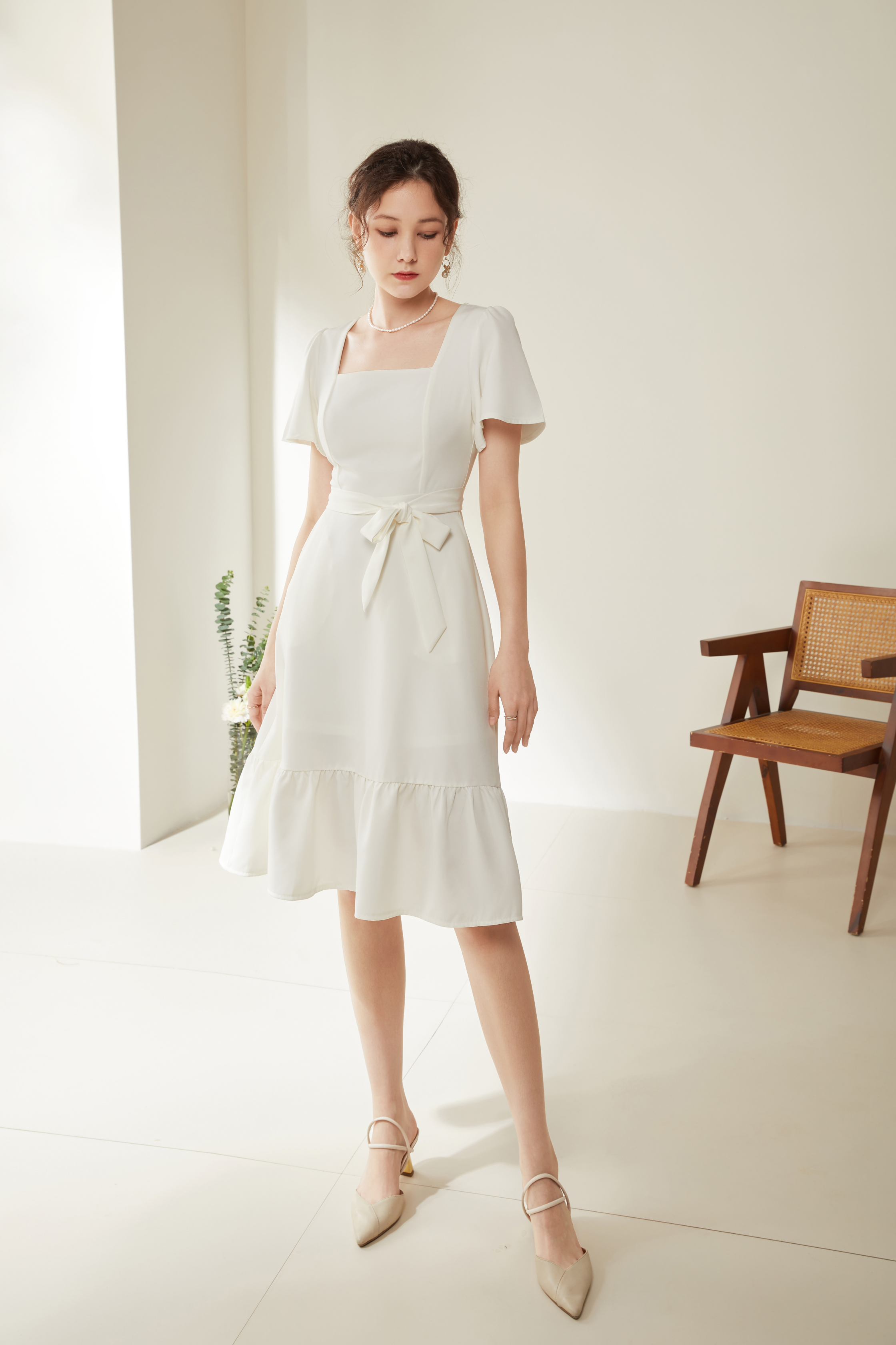 Vivi Ruffled Hem Midi Dress