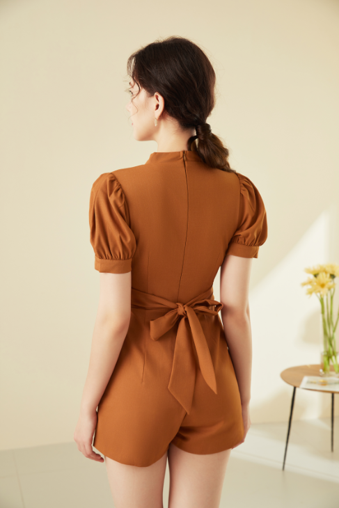 Vivi British Romper