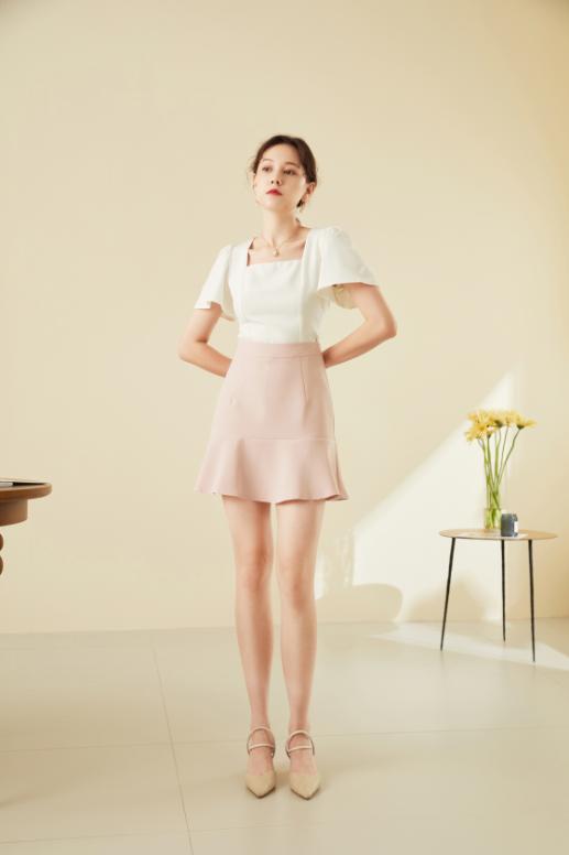 Vivi Ruffled Hem Skort