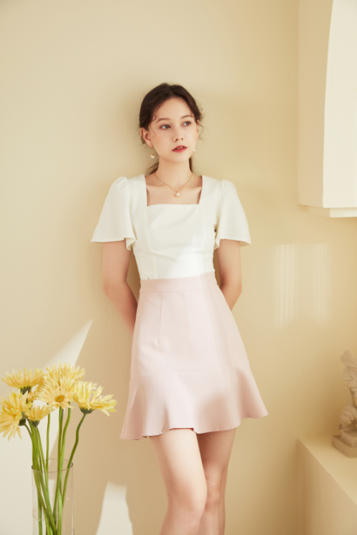 Vivi Ruffled Hem Skort