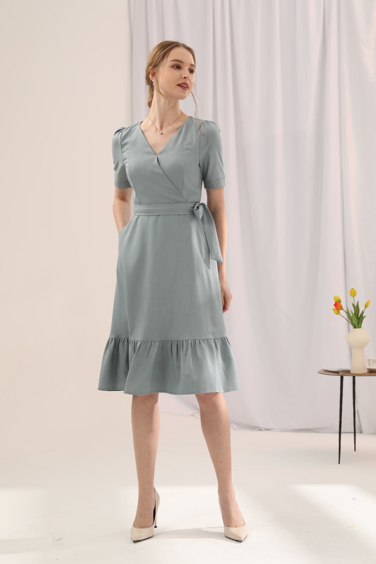 Alisa Linen Midi Dress